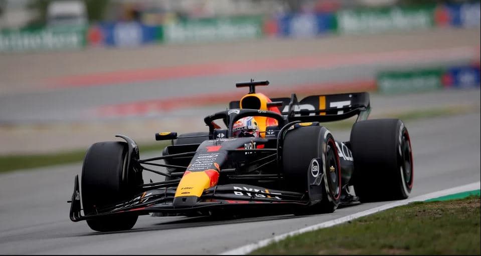 Formula 1/ Verstappen nuk fal vendin e parë në Spanjë, Hamilton dhe Russell në podium