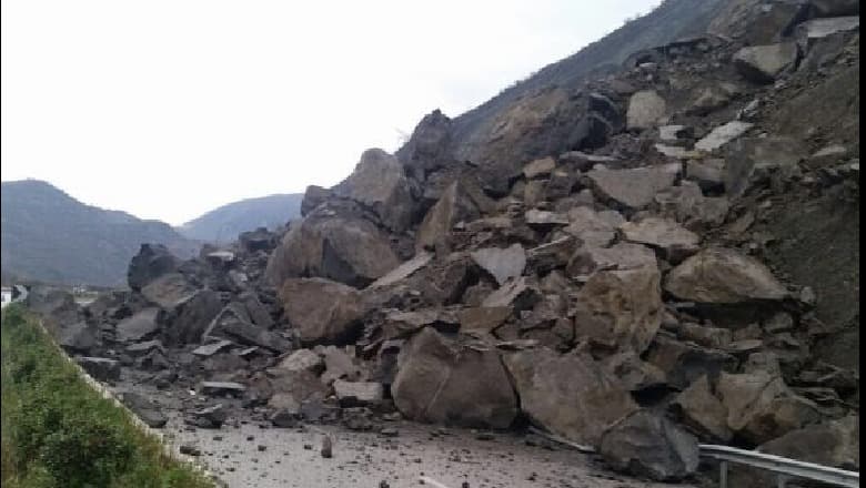 Shembet masivi malor, 14 të vdekur në Kinë