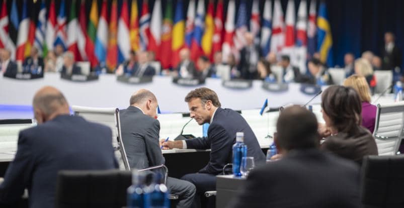 Macron kundërshton shtrirjen e NATO-s në Azi