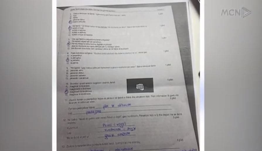 Maturantët japin provimin e letërsisë. Del sërish teza, Kushi: Nuk cënoi procesin