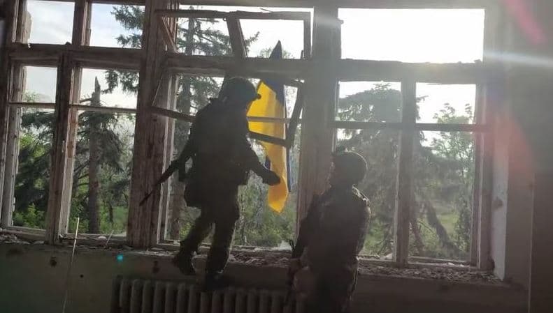 Kundërofensiva, ukrainasit çlirojnë një tjetër fshat në Dontesk