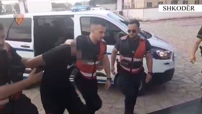 Grabitje me armë dhe plagosje, kapet në Shkodër i kërkuari nga drejtësia italiane