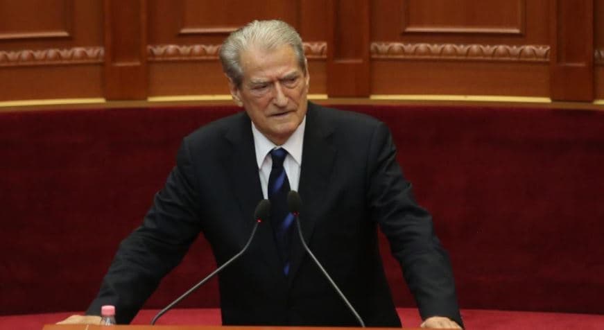 Berisha: Rama në anën e Beogradit. Drafti për Asociacionin, ndërhyrja më brutale në çështjet e Kosovës