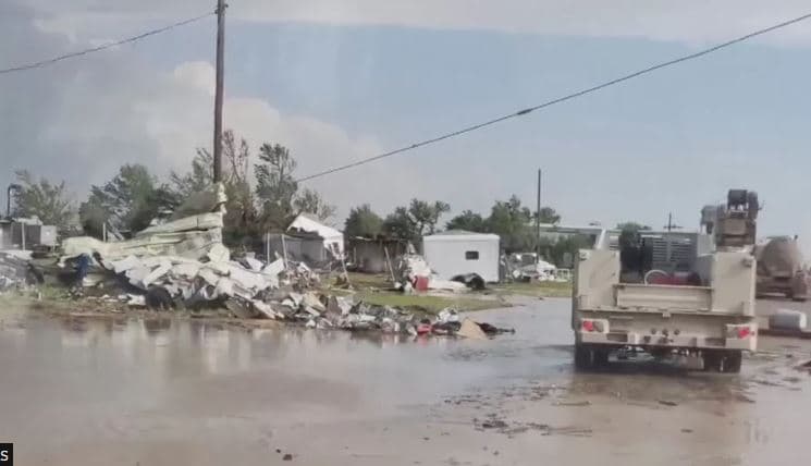 Moti i keq në SHBA, stuhi dhe tornado vdekjeprurëse godet Teksas