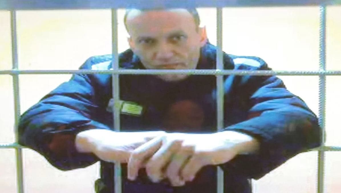 Navalny përballet me një gjyq të ri, rrezikon të qëndrojë për dekada në burg