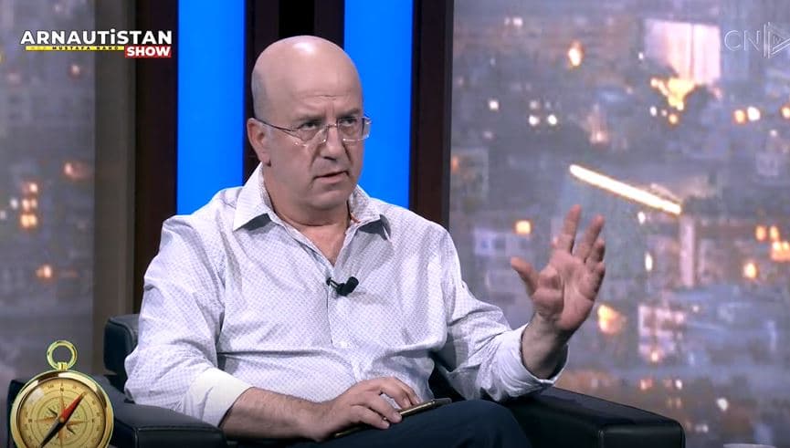 Çipi: Zvicra modeli i vetëm i demokracisë. Pse Moska s’mund të lejonte Ukrainën në NATO 