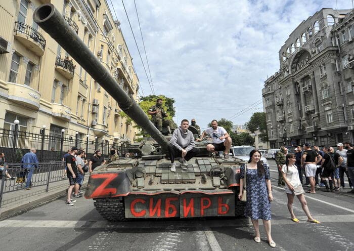 Rusia mes dy zjarresh/ Grupi Wagner i kthehet kundër: Lufta civile ka nisur zyrtarisht