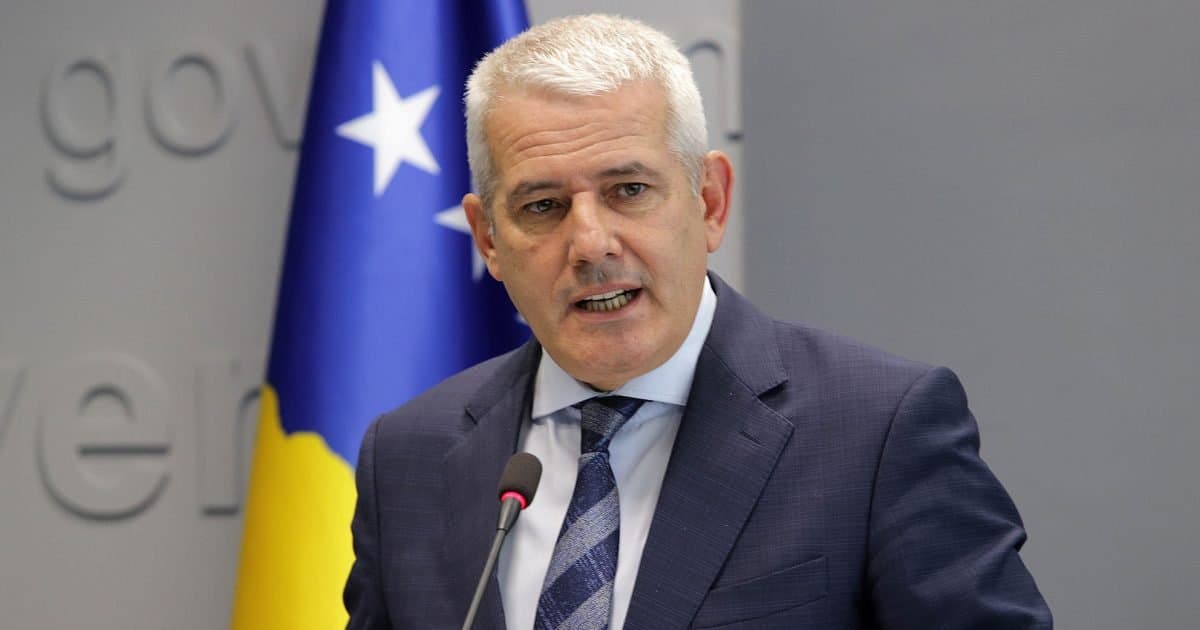 Kapet armatim në Zveçan, Sveçla: “Mbrojtja Civile” dhe “Severna Brigada” të shpallen organizata terroriste