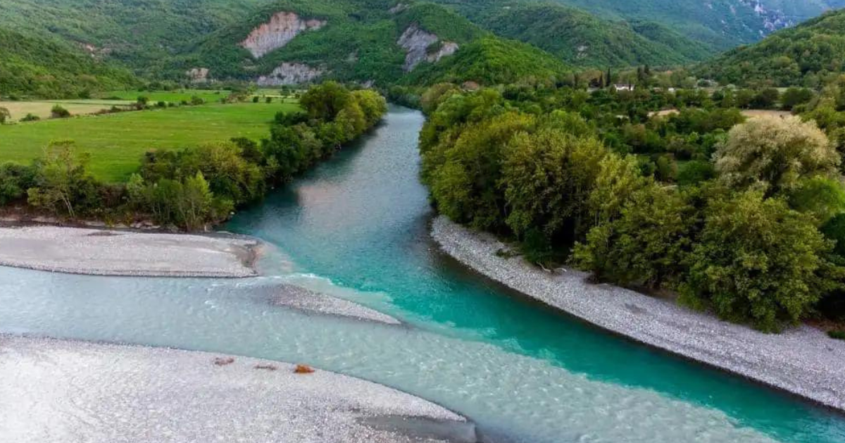 Doli për peshkim, gjendet i vdekur 72-vjeçari në lumin Vjosë