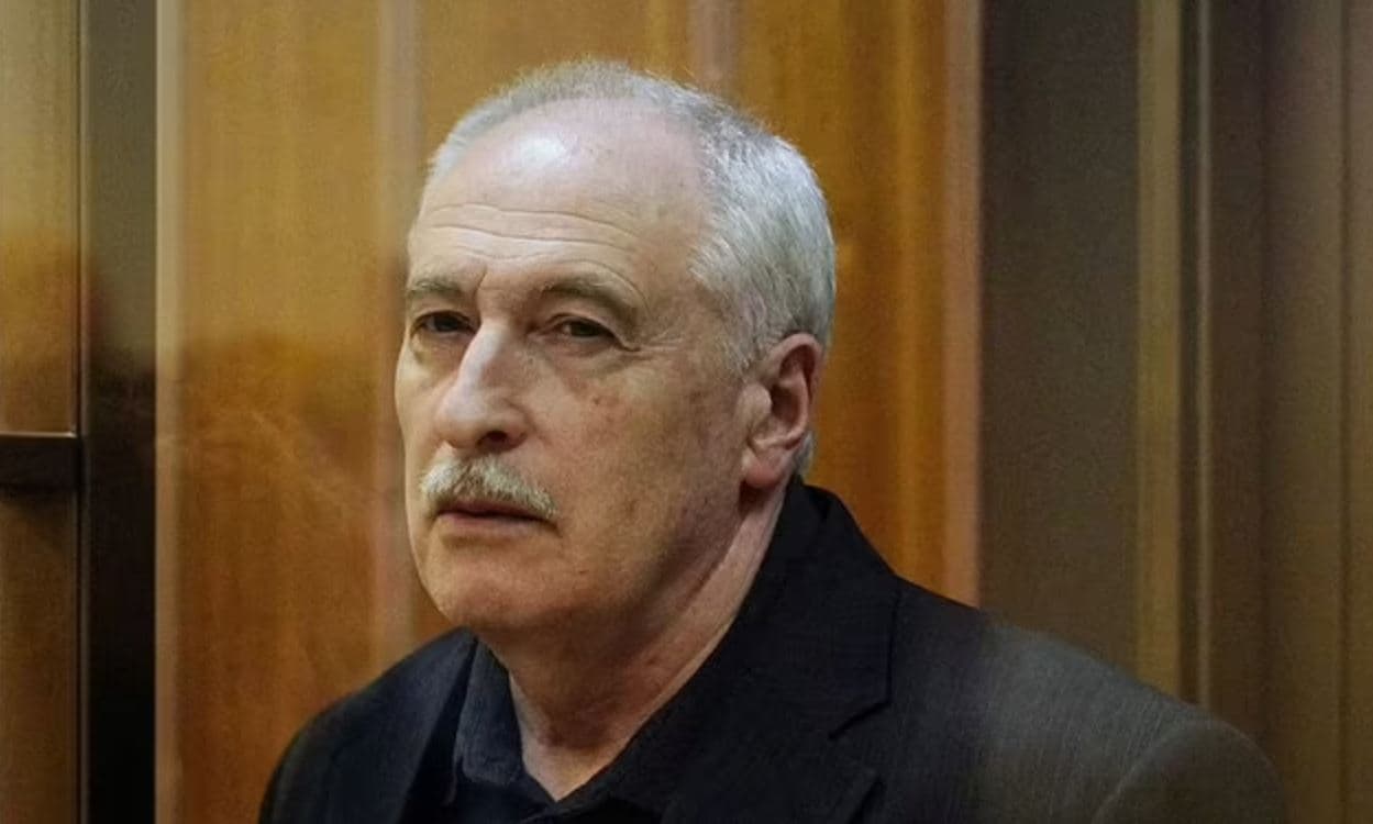 Dënohet me 12 vite burg për tradhti shkencëtari i njohur rus Golubkin