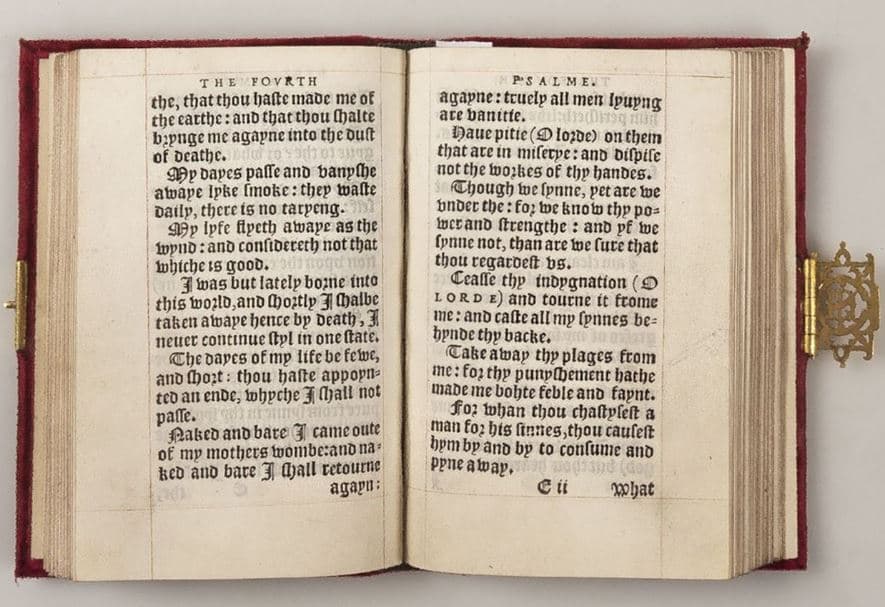 Studiuesi gjen shkarravina të bëra nga Henry VIII në librin e lashtë të lutjeve