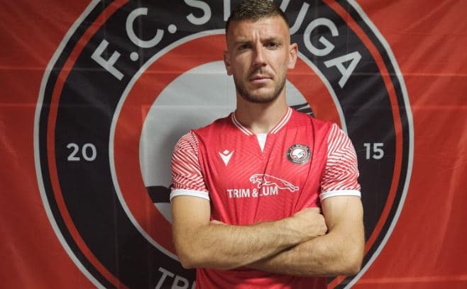 Vangjel Zguro prezantohet te skuadra e Strugës