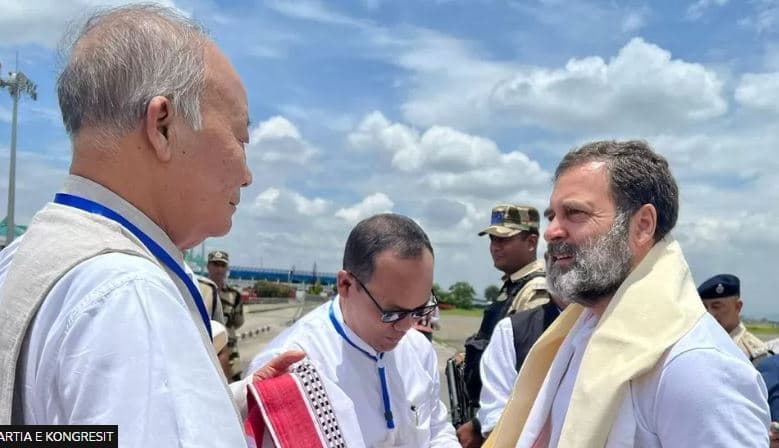 Trazirat në Indi, policia i ndalon Gandit të vizitojë Manipur-in