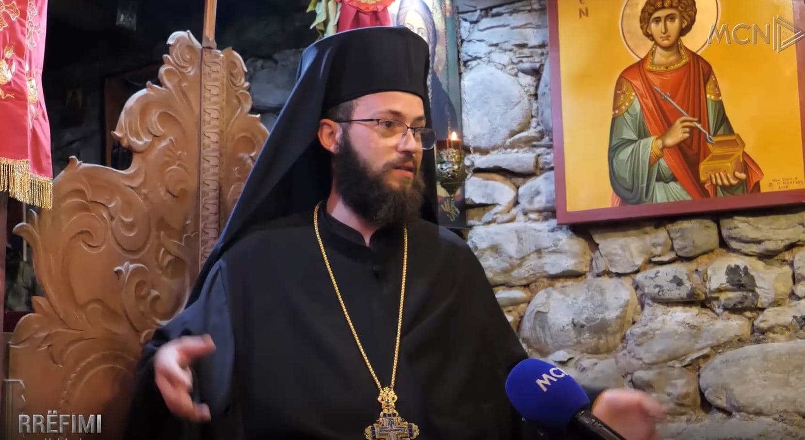 Prift mashtrues apo i paaftë për të vjedhur, rrëfehet At Nikolla Xhufka