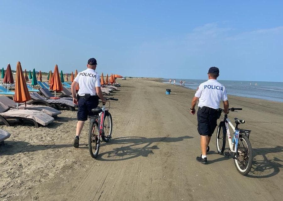 Policia: 1 700 efektivë monitorojnë vijën bregdetare dhe zonat turistike të vendit