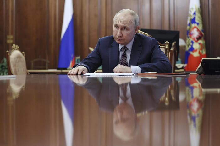 Putin: Ndaj Rusisë po zhvillohet një luftë hibride