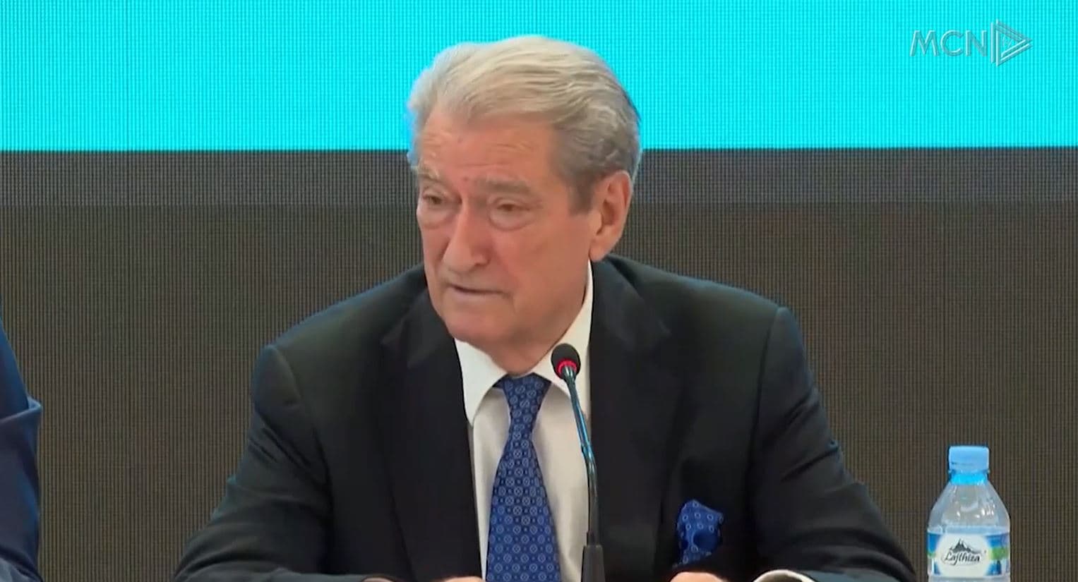 Berisha prezanton 5 dosjet e 14 majit: 876 mijë qytetarë u blenë, 1.3 milionë u konfuzuan (VIDEO)