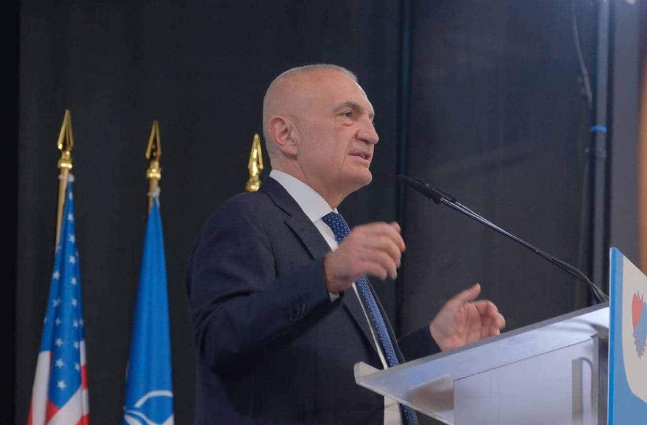 Meta: Korrupsioni i vetmi qëllim madhor i “Rilindjes”, dëm 107 miliardë tek Tatimet dhe Doganat