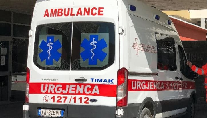 Vlorë, 53-vjeçari tenton të vetëvaret në ambientet e biznesit të tij 