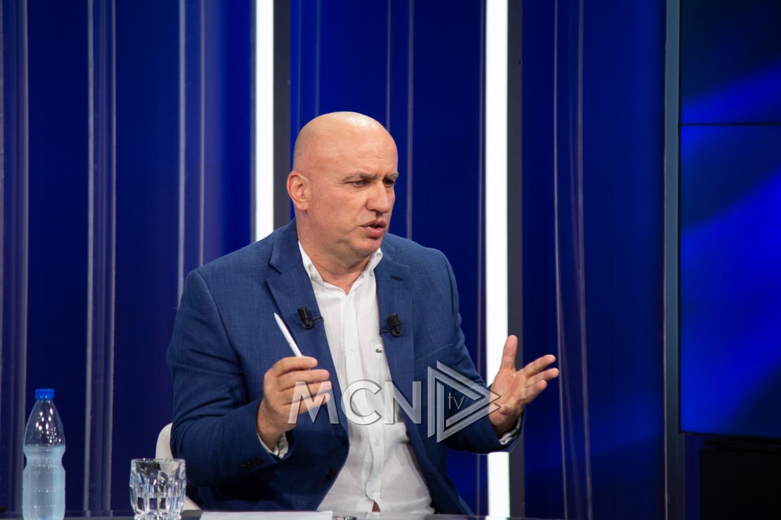 Baze: Nuk jemi në kushtet e një demokracie të pastër, kemi bërë copa të vogla komunistët që sillen vërdallë nëpër Shqipëri