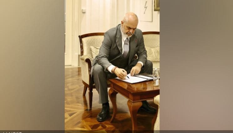  Nuk e priti Kurti/ Rama pas përfundimit të vizitës: Një përshëndetje për krejt Kosovën!