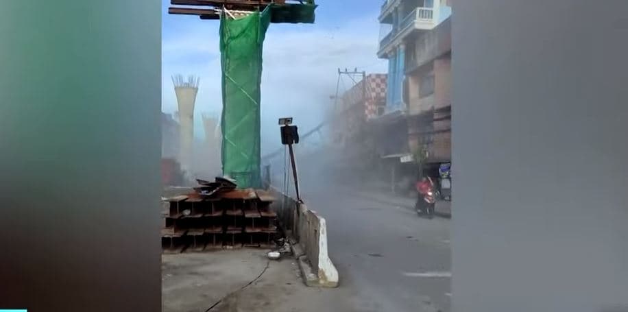 Shembet autostrada në ndërtim në Bangkok, një i vdekur dhe disa të plagosur (VIDEO)