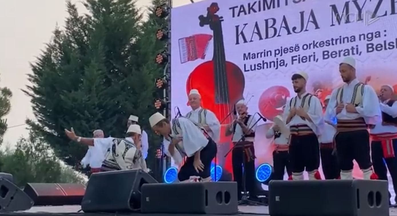 Atmosferë me sazet myzeqare/ Grupet e orkestrave rikthejnë traditën e vjetër (VIDEO)