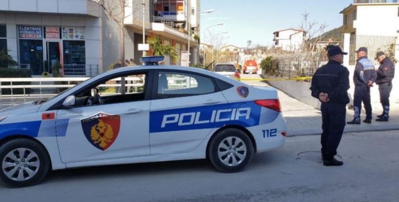 Arrestohen 2 të rinj për vjedhje në Durrës
