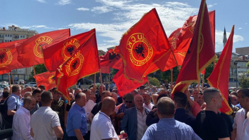 Kundër koordinimit të qeverisë Kurti me Radojçiçin/ Veteranët e UÇK-së protestojnë nesër në Prishtinë