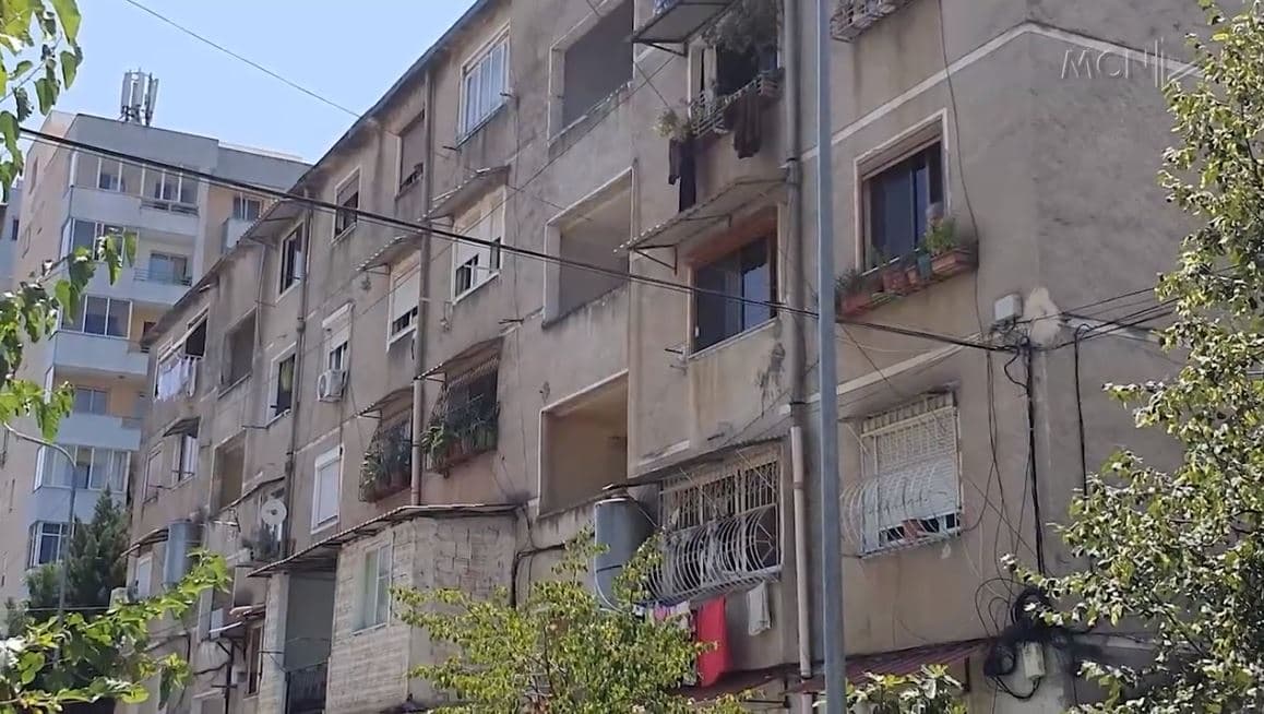 Pagesë me këste të faturave të OSHEE. Familjet debitore në Elbasan: Nuk i përballojmë dot