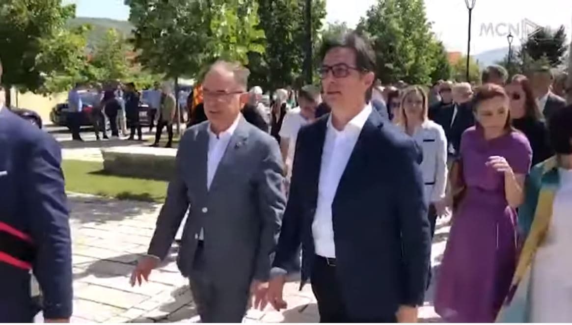 “Procesi i Berlinit, çadër për rajonin”. Begaj pret Pendarovksin në Pustec: Sfidat janë të mëdha