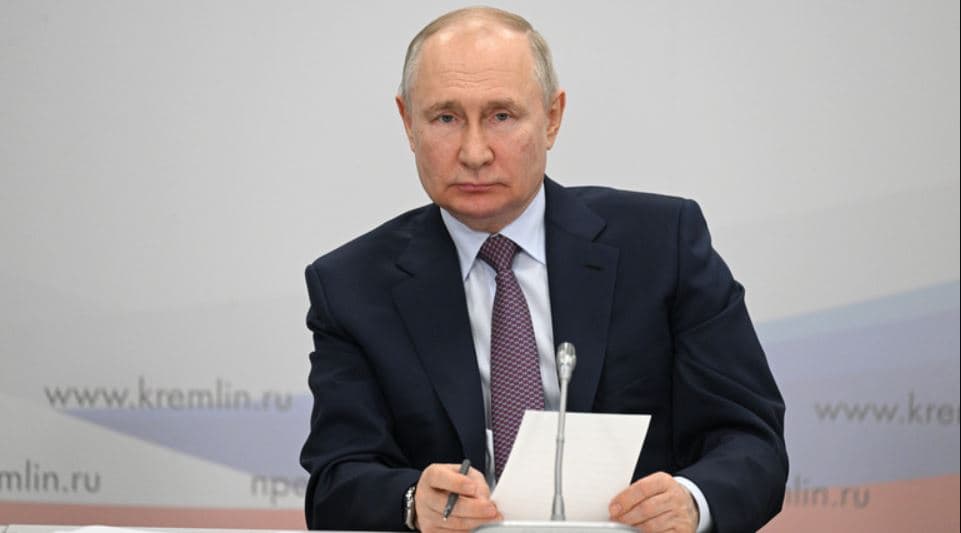 Putin nënshkruan ligjin që ndalon "ndryshimin e seksit" në Rusi