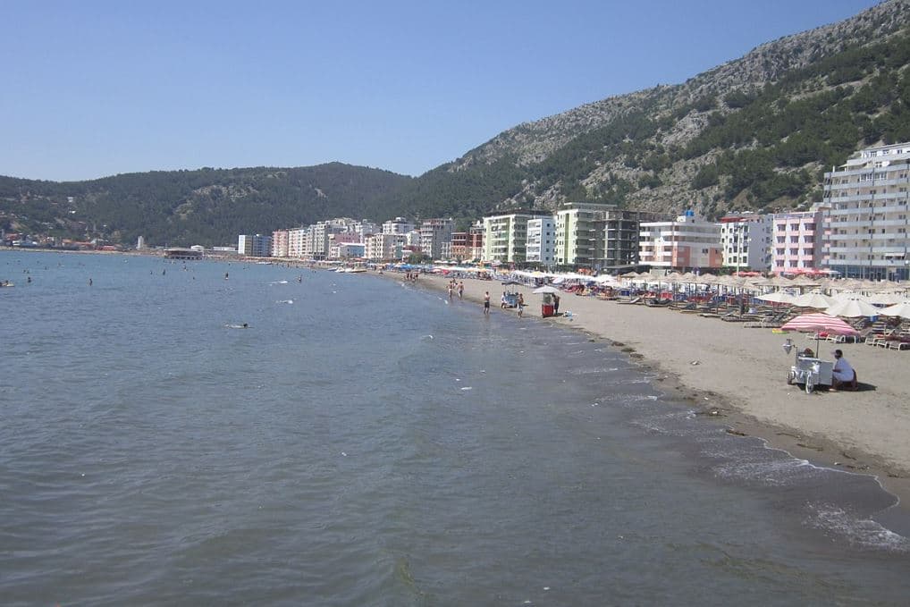 Një tjetër turist nga Kosova rrezikon jetën në Shëngjin