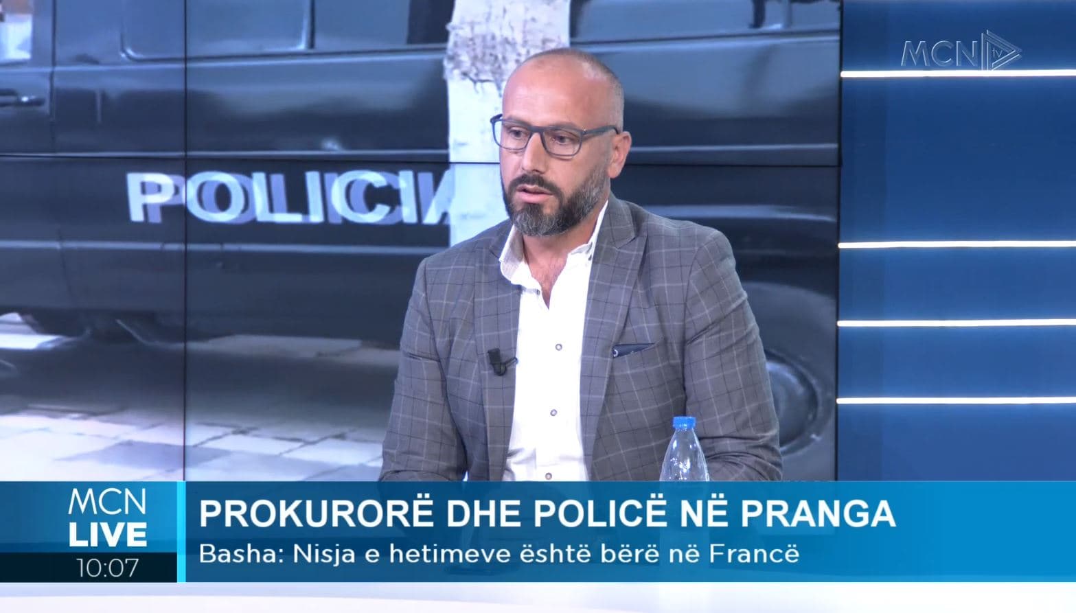 Prokuror, biznesmenë dhe zyrtarë policie në pranga, Basha: Materialet erdhën të kopsitura nga jashtë (VIDEO)
