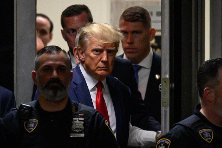 Dokumentet sekrete, mbi Trump ngrihen tre akuza të tjera 
