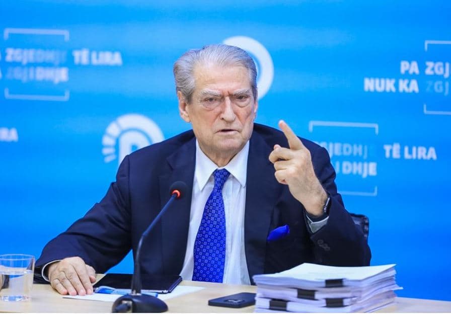 Berisha: Rama bleu votat, u përdor shteti mafioz dhe bandat në zgjedhje 