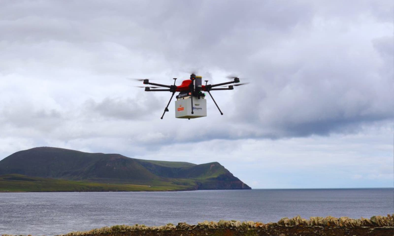 Postë me dron në Mbretërinë e Bashkuar