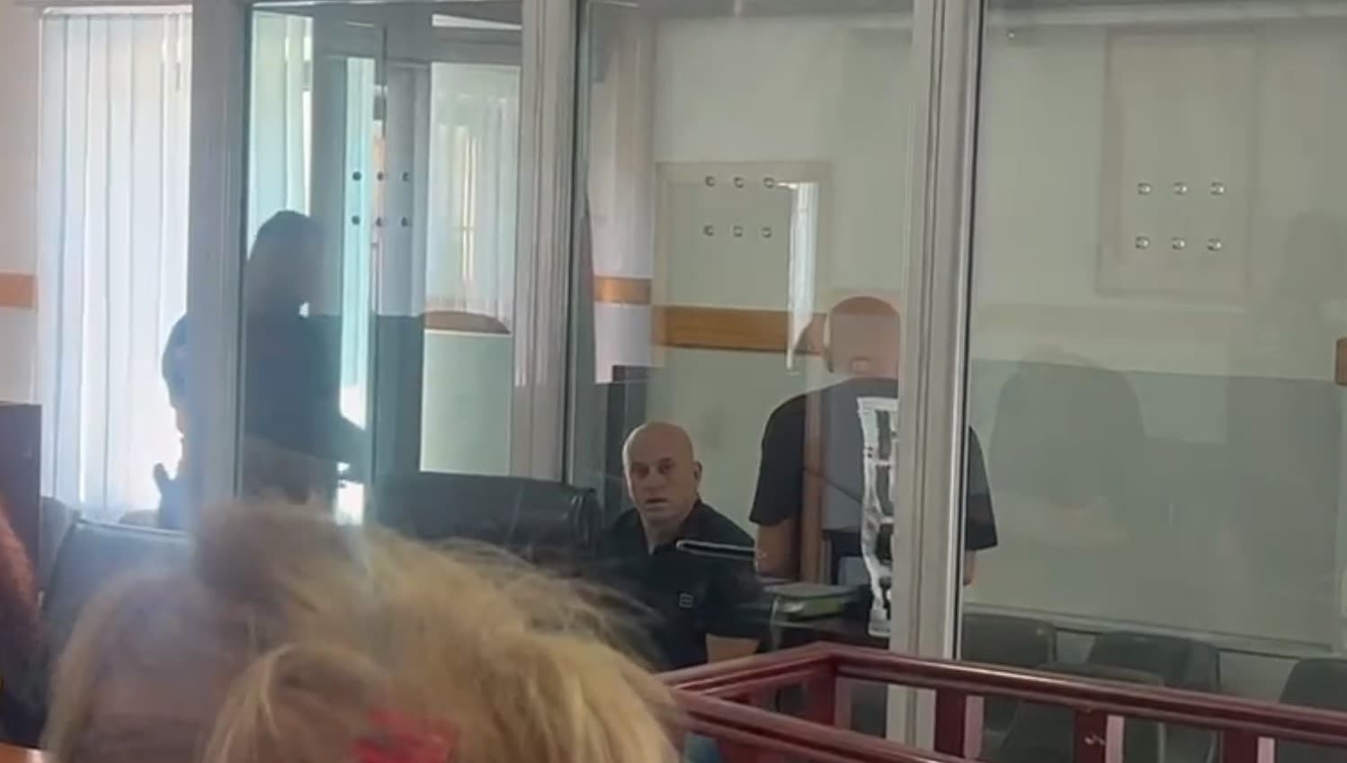 Gjykata lë në burg ish-shoferin e Lindita Nikollës dhe vëllanë e tij
