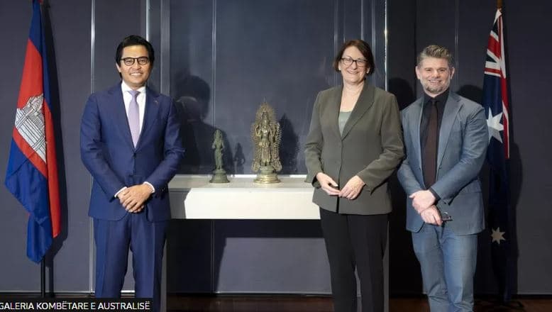 Australia do të kthejë në Kamboxhia artfaktet e vjedhura 1 mijë vjeçare
