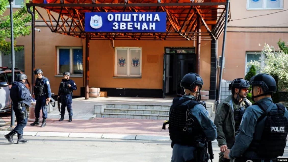 Reduktimi në 50 për qind i pranisë policore/ Lajçak: Hap i rëndësishëm drejt de-eskalimit në Veri