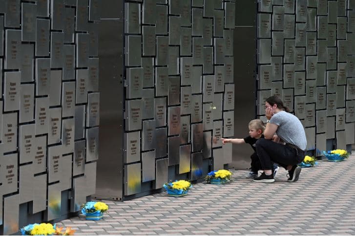 Lufta në Ukrainë, më shumë se 10,000 civilë të vrarë që nga fillimi i pushtimit rus
