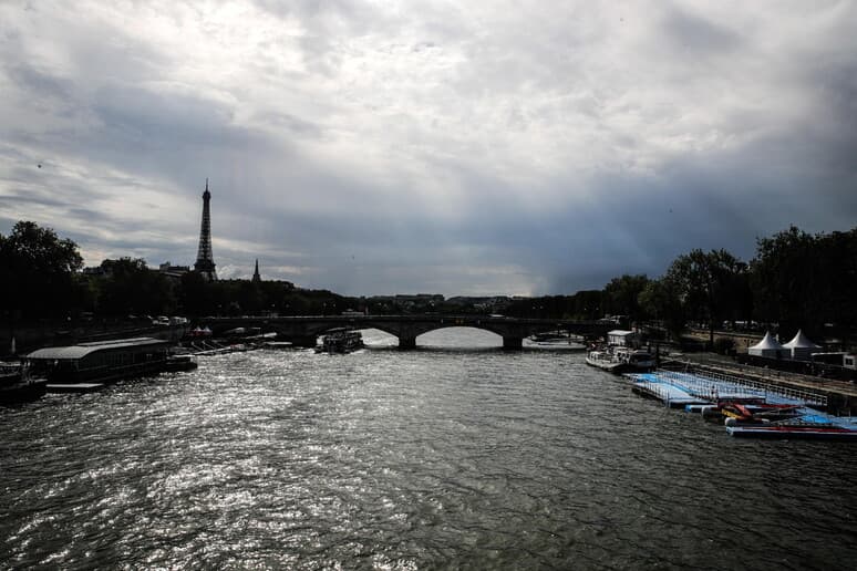 Sena shumë e ndotur, anulohet gara paraolimpike në Paris