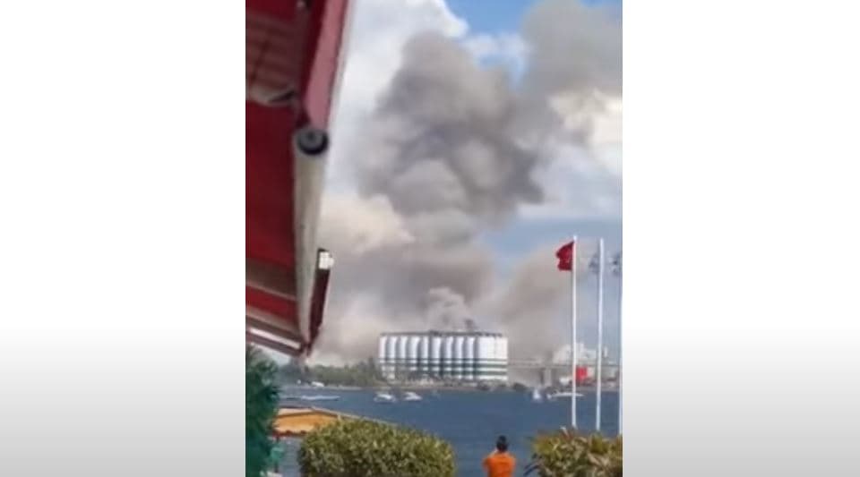 Shpërthim i fuqishëm në një port të Turqisë, raportohet për disa të plagosur