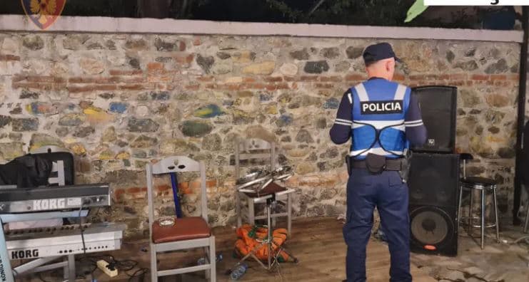   Prishën qetësinë publike/ Procedohen penalisht tre administratorë lokalesh në Durrës