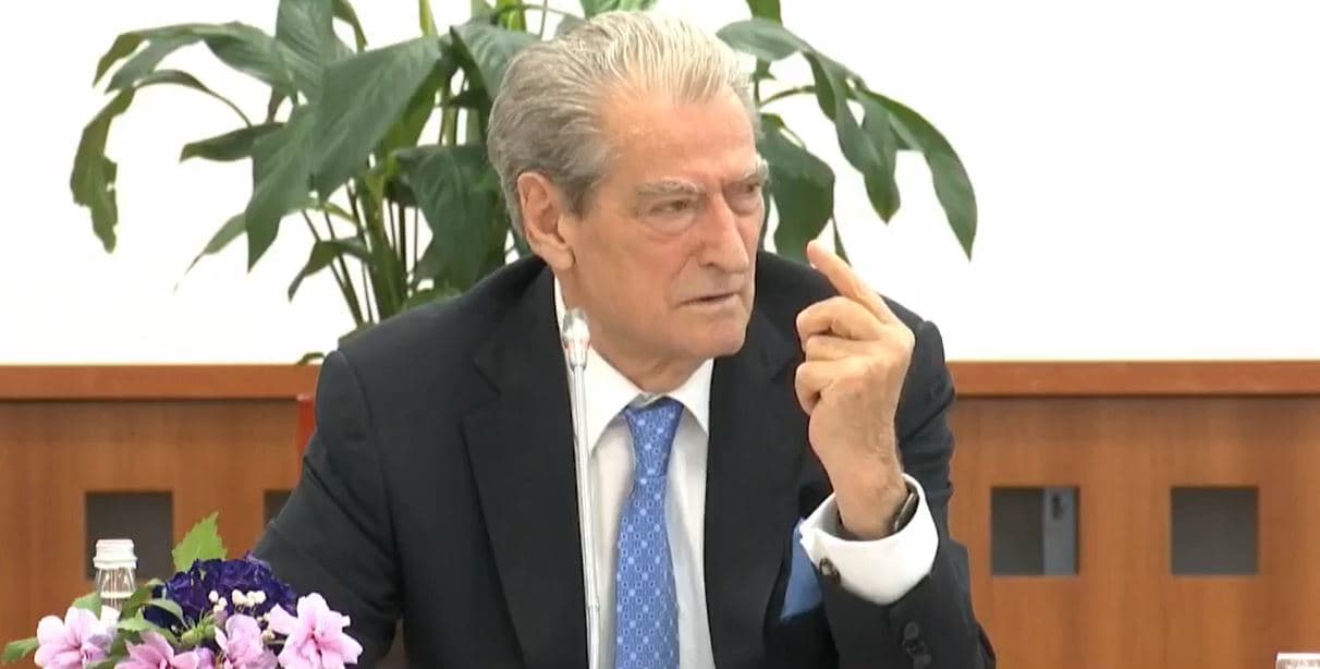 Rënia e euros/ Berisha: Dëmtohen masivisht familjet shqiptare, përfitojnë vetëm narkoqeveria dhe narkotrafikantët 