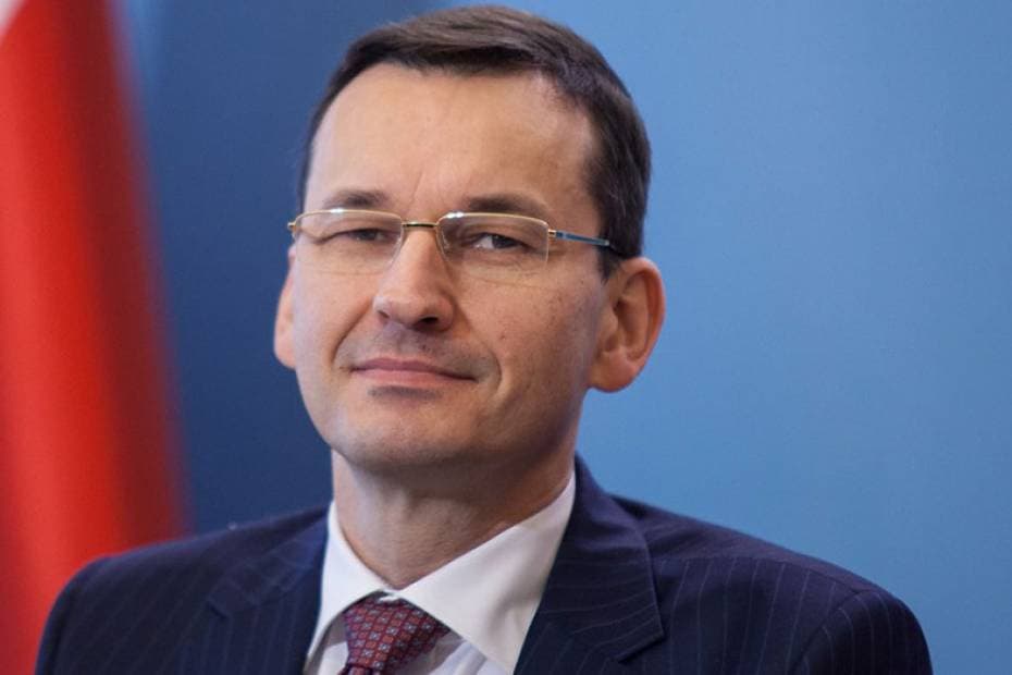 Kryeministri i Polonisë synon referendum mbi çështjen e pranimit të emigrantëve