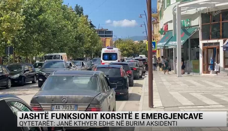 Jashtë funksionit korsitë e emergjencave/ Qytetarët: Janë kthyer edhe në burim aksidenti (VIDEO)