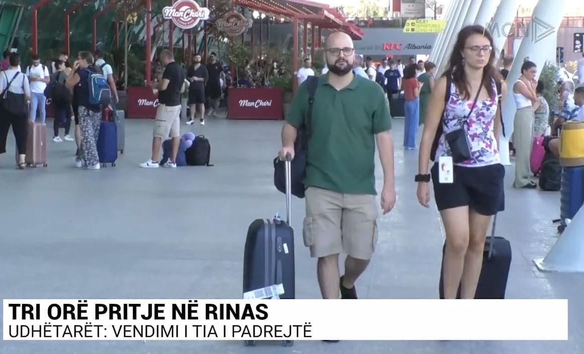 Tri orë pritje në Rinas/ Udhëtarët: Vendimi i TIA i padrejtë (VIDEO)