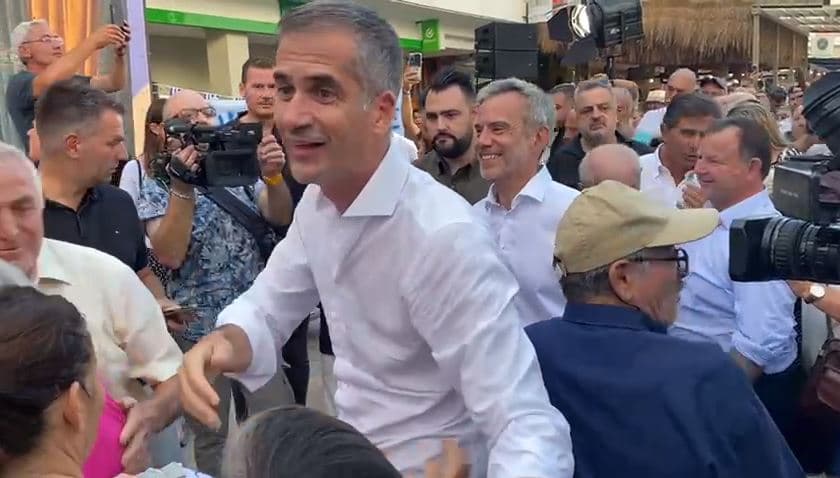 Protesta në Himarë për Belerin/ Me protestuesit edhe kryetarët e bashkisë së Selanikut dhe Athinës