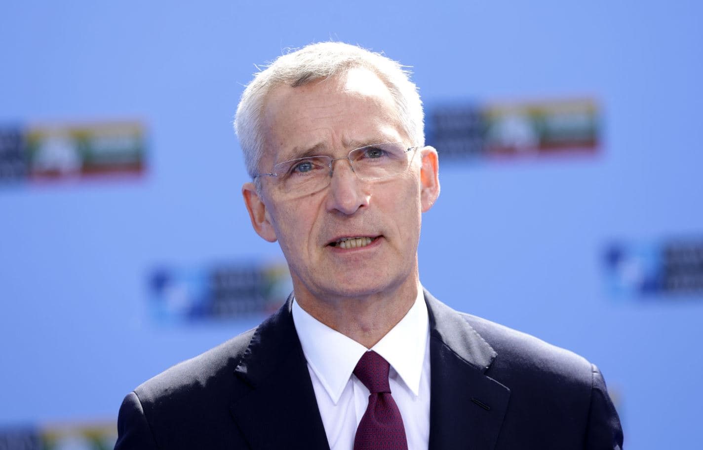 Stoltenberg: Ukrainasit do të vendosin vetë për kushtet e paqes